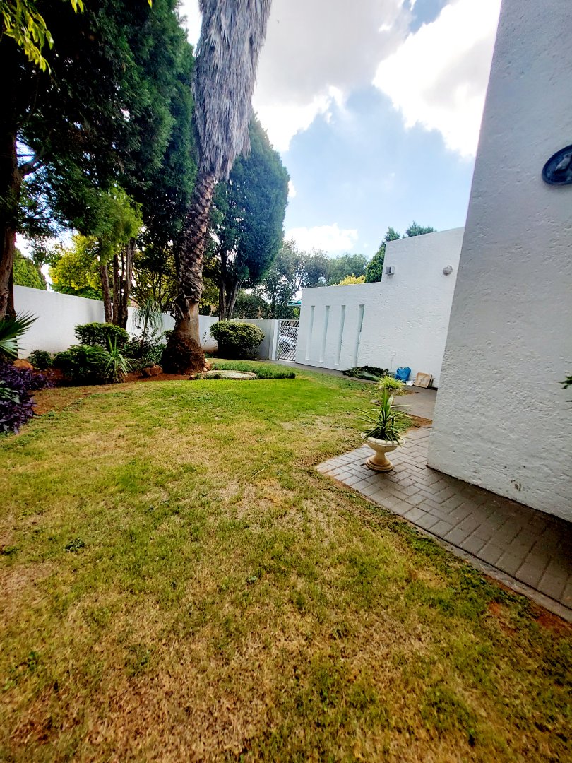 3 Bedroom Property for Sale in Flamwood North West